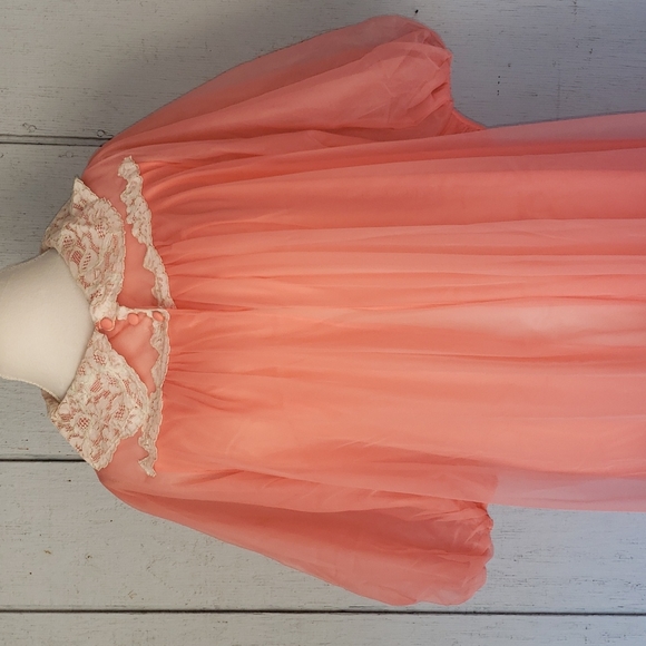 Vintage Chiffon Peignoir/ Robe (Gossard Artemis) - Picture 5 of 14